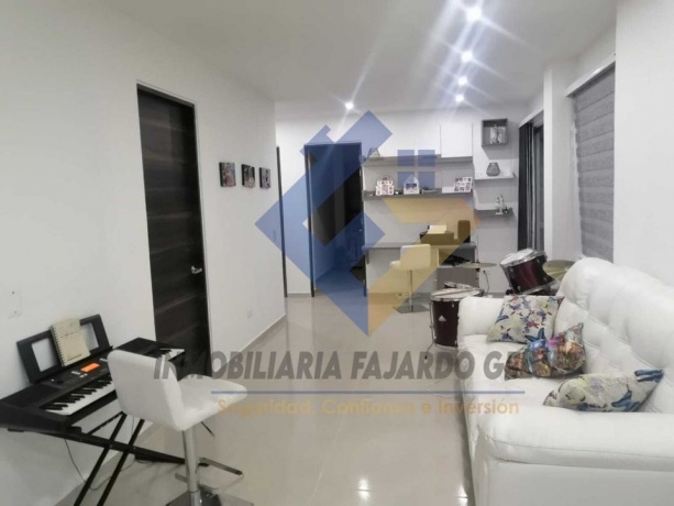 Bucaramanga, 5 Bedrooms Bedrooms, ,Casa,En Arriendo,1146