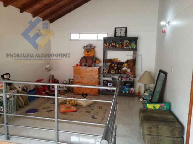 Floridablanca, 3 Bedrooms Bedrooms, ,Casa,En Venta,1073